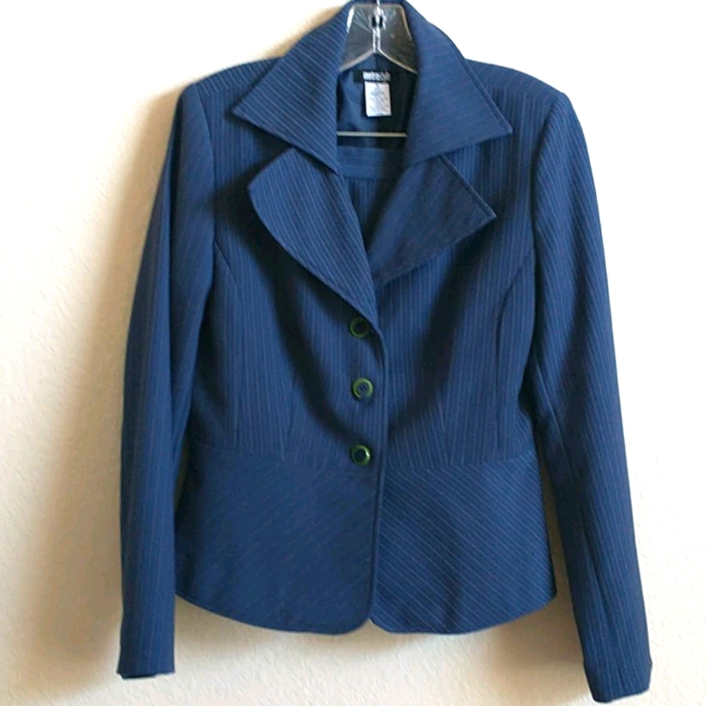Metro Style 2 piece suit jacket and mini skirt